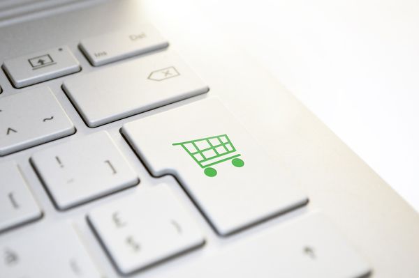 Zarządzanie kontem na platformach sprzedażowych - kluczem do sukcesu w e-commerce